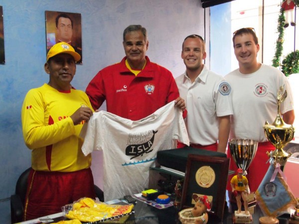 isla lifeguards in Peru